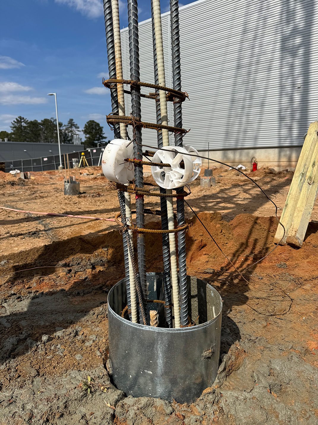 Pile Can with bar and ShaftSpacer